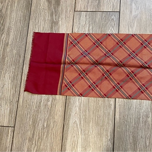 Vintage Plaid Scarf - Picture 3 of 9